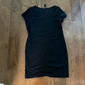 H&M basic black dress
